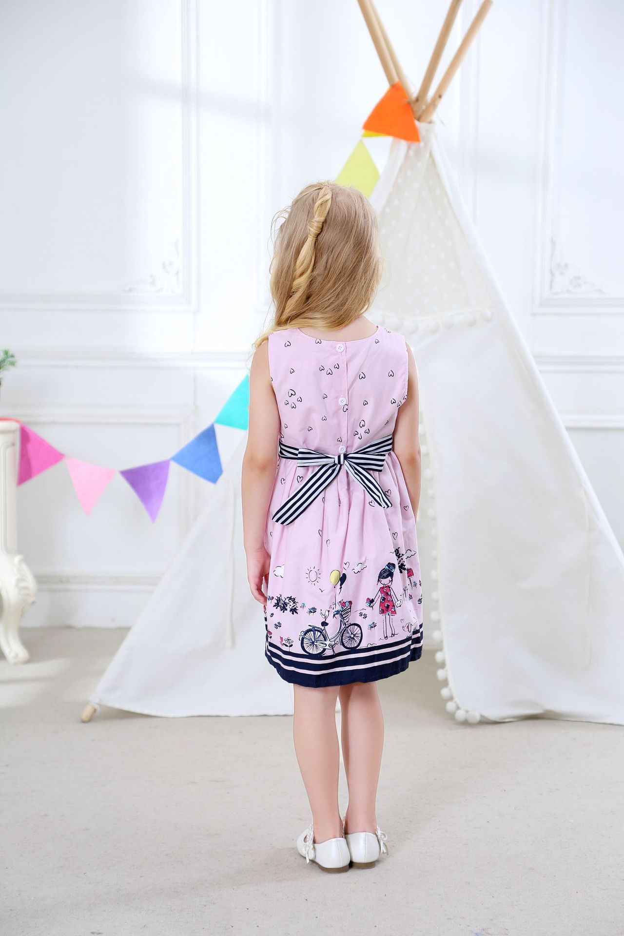 Girls Princess Dress With Printed Vest