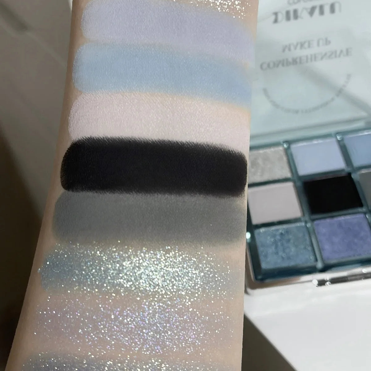Nine Colors Contouring Punk Smoky Eyeshadow Makeup Palette Dark Black Pressed Glitter for Eyes Shadow Pigments Powder Cosmetics